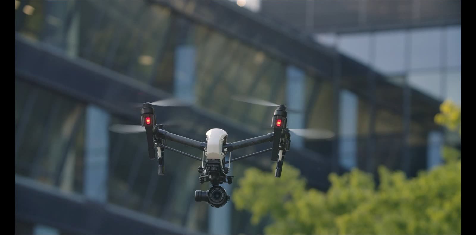 Drone Roof Inspections in Santa Clarita: Why Contractors Are Making the Switch